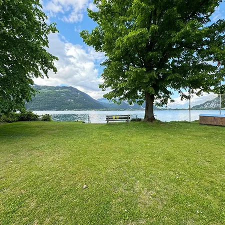 Auberge de jeunesse Double With View