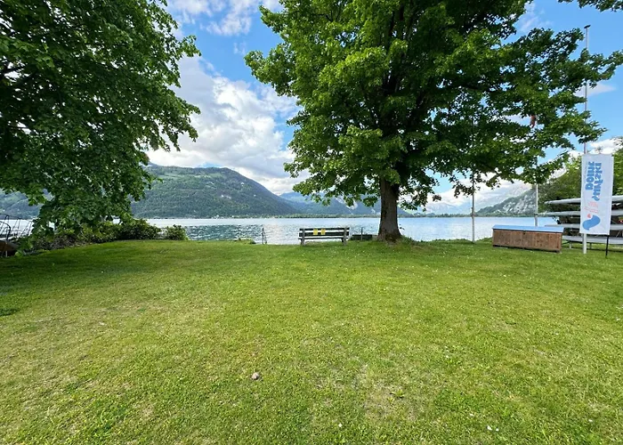 Vandrarhem Double With View